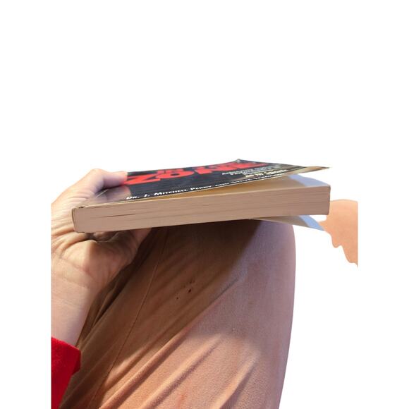 In the zone by Dr. J. Mitchell Perry 0809229528 cb books - Picture 3 of 8